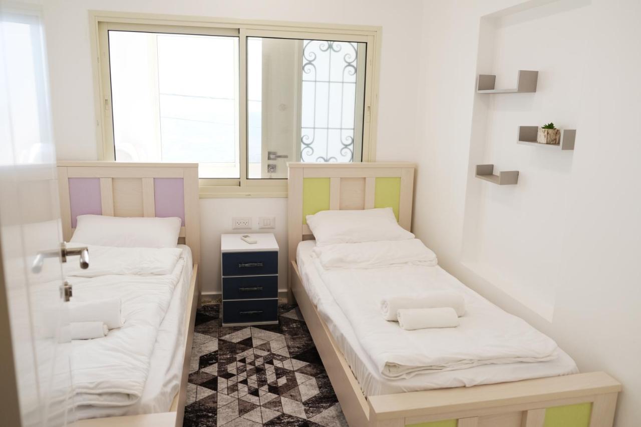 Sleepwell Suite Majdal Shams Luaran gambar