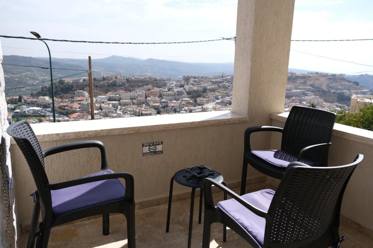 Sleepwell Suite Majdal Shams Luaran gambar
