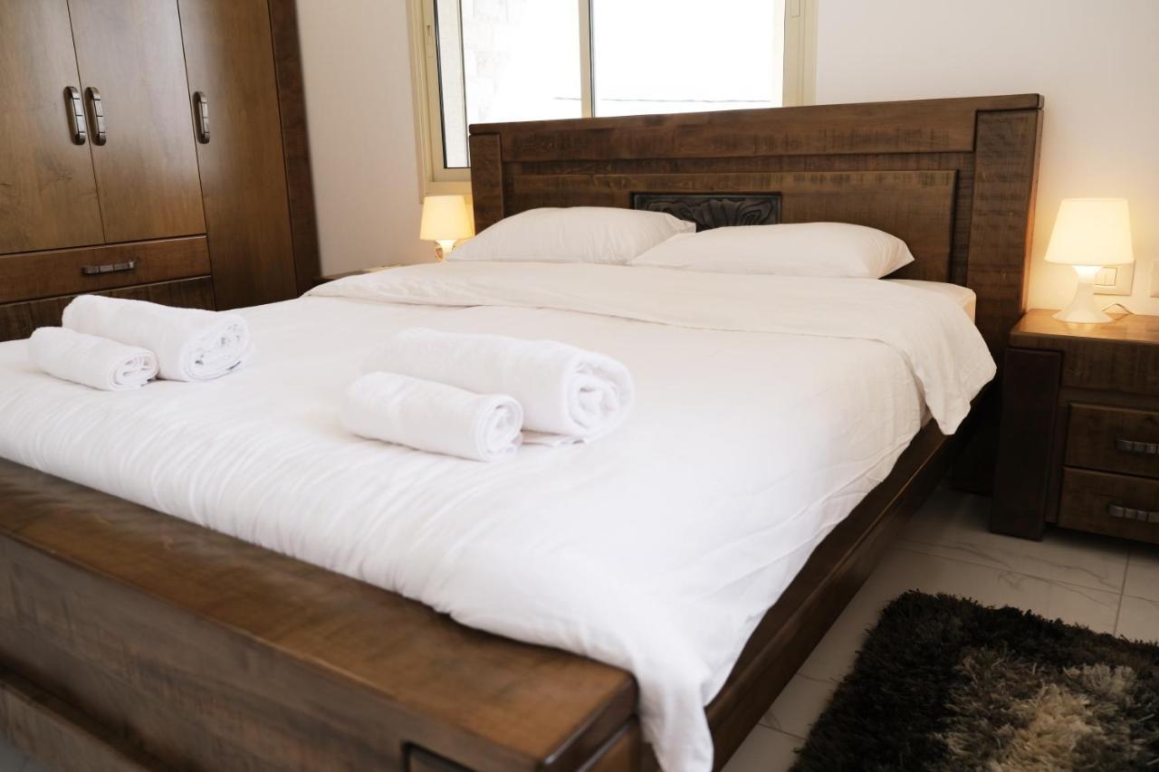 Sleepwell Suite Majdal Shams Luaran gambar